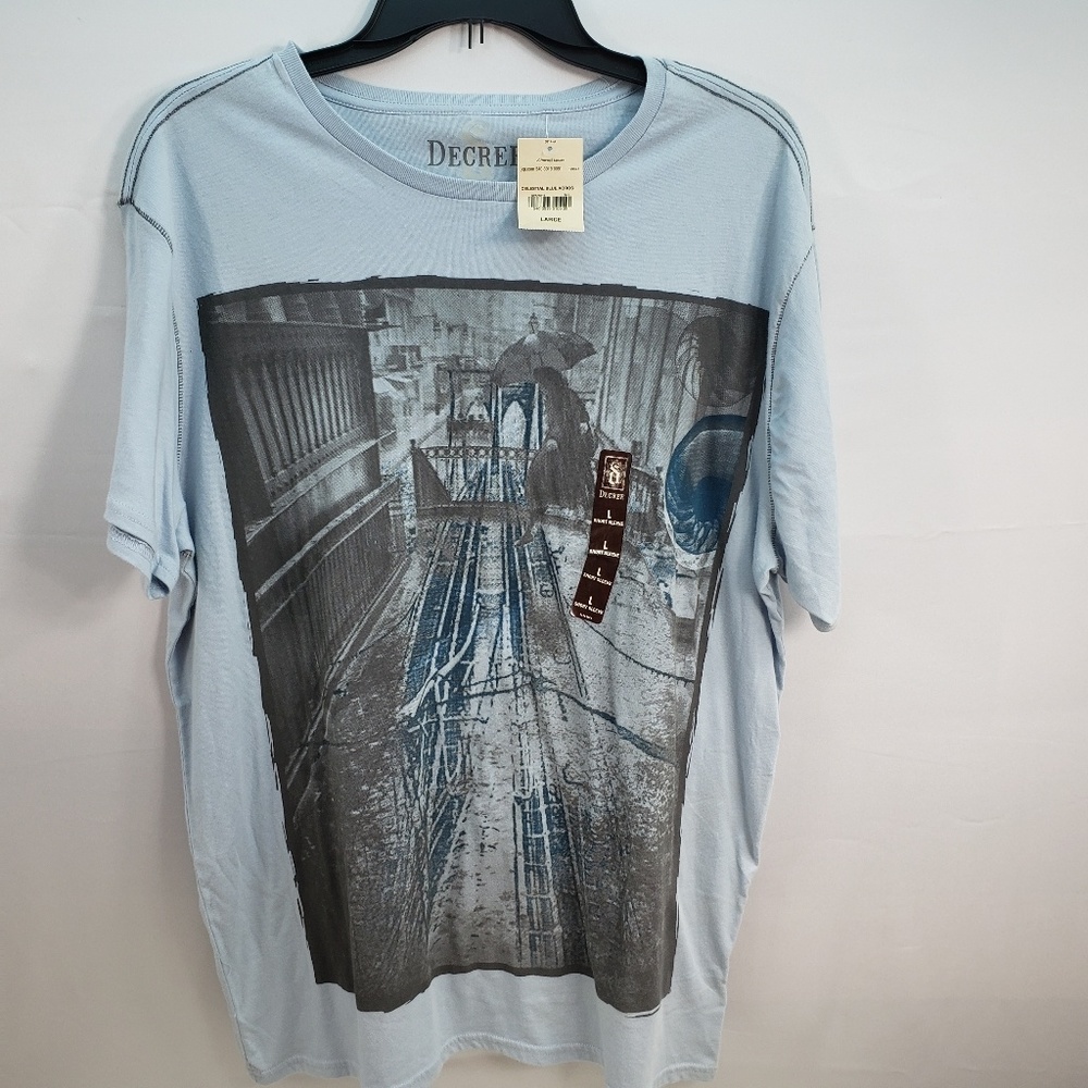 DECREE 100% COTTON T-SHIRT SIZE LARGE